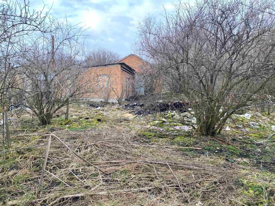 ділянка з приміщенням теплиці та правом власності у Плотичі