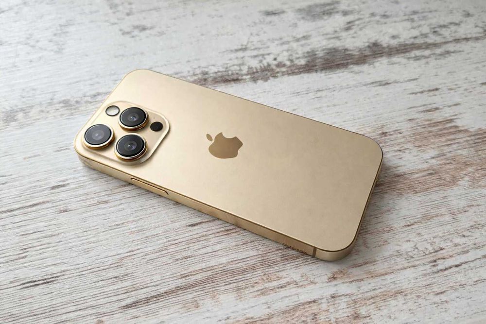 Apple iPhone 16 Pro Max 256GB / stan idealny / Bat. 90%