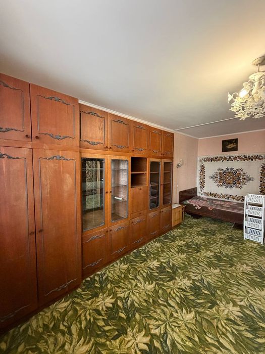 Новинка! 36 м2  Продаж 1 кім квартири+комора своя