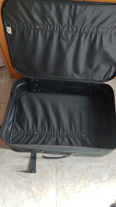 Mala de viagem preta