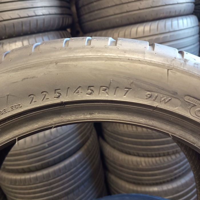 225/45/R17 Dunlop SportMaxx RT