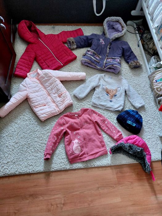 Paka ubranek dziewczynka r.92/98 duzo kurtki bluzy spodnie akcesoria