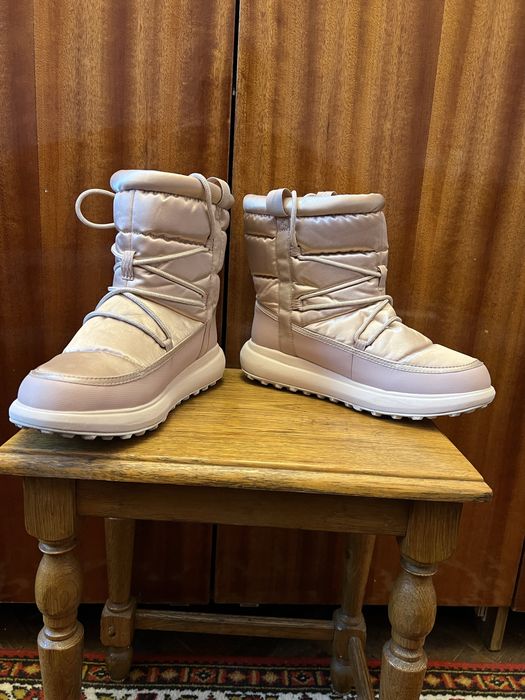 Helly Hansen жіночі дутіки сапожки 24см.