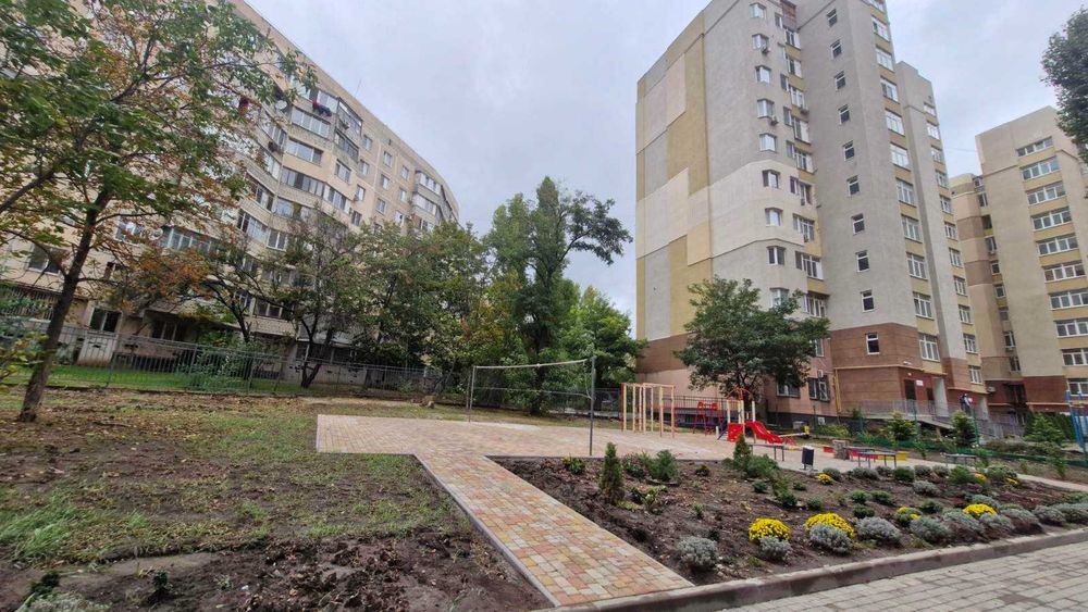 Продам квартиру площа 62 м2 від будівельників  на Чикаленко/Таирова