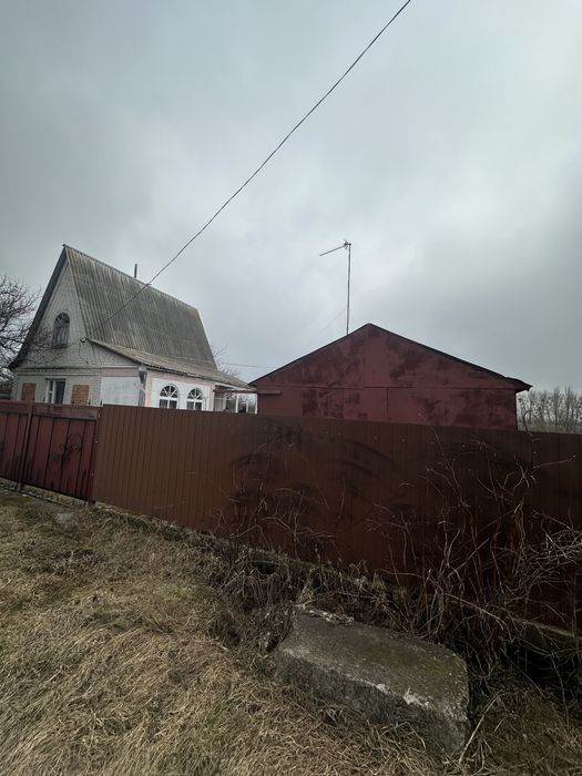 Продаж будинку в мальовничому селі Фастівка