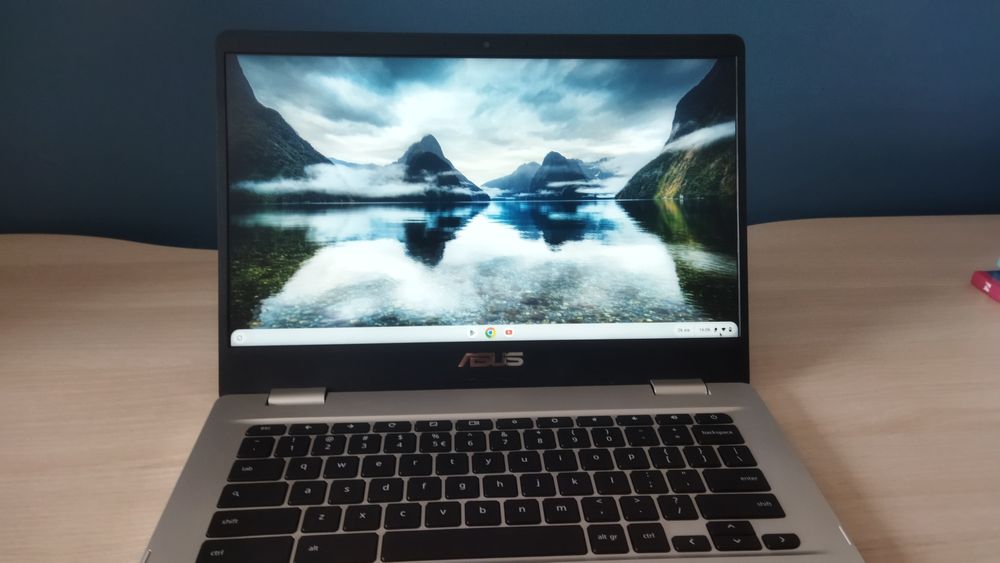 Chromebook Asus w stanie idealnym