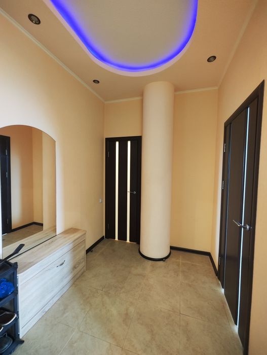 Сдам кв. в ЖК Гвардейцев Широнинцев 33,  метро Академика Павлова