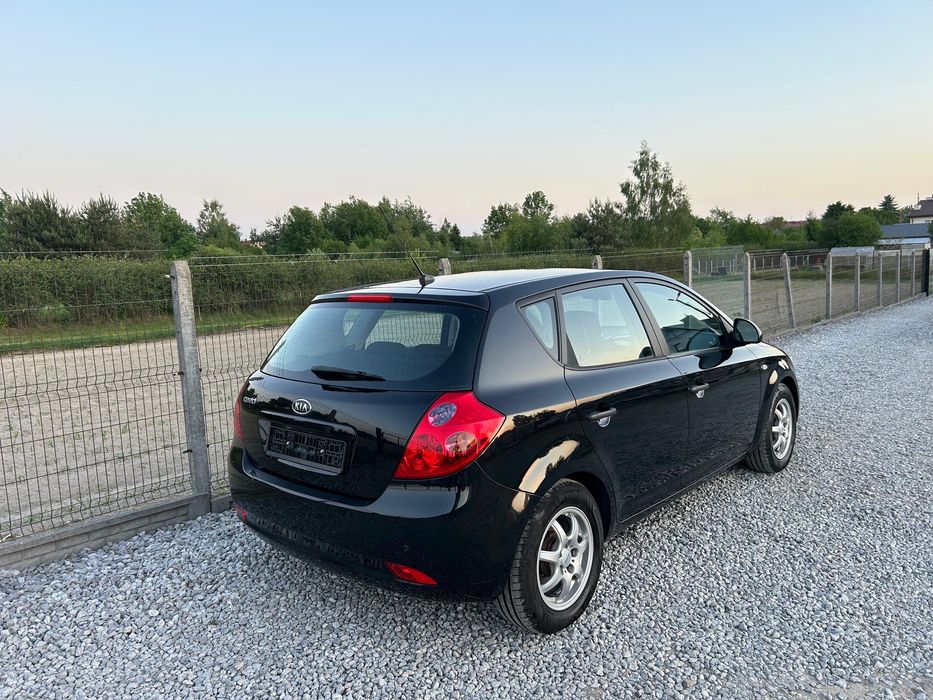 Kia ceeed 2009 1.6  benzyna