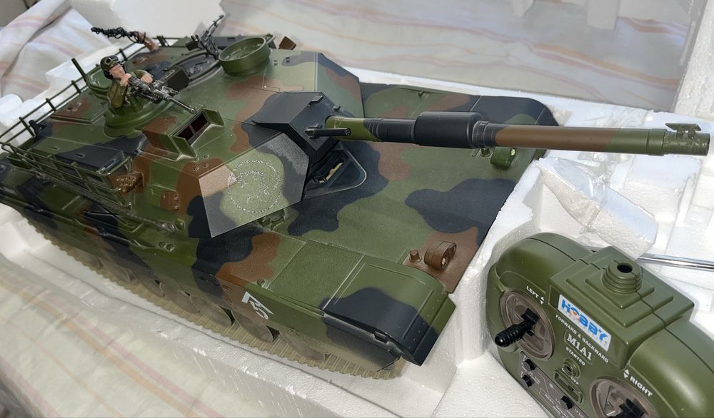 Радиоуправляемый танк Hobby М1А1 ABRAMS 1/16
