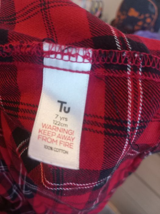 Czerwona koszula w kratę dla chlopca 122