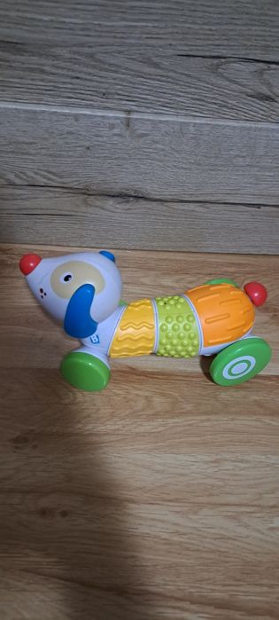 Pies jamnik dźwięki zabawka francuski