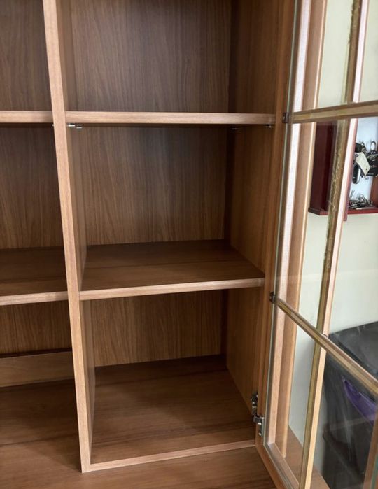 witryna  szafka komódka półki biblioteczka