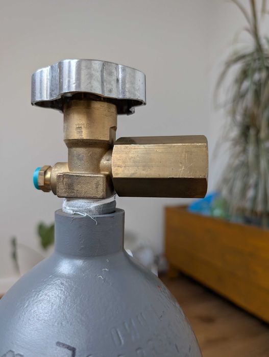 przetoczka do saturatora soda stream : W21.8 × 1/14" (stare wkręcane butle)