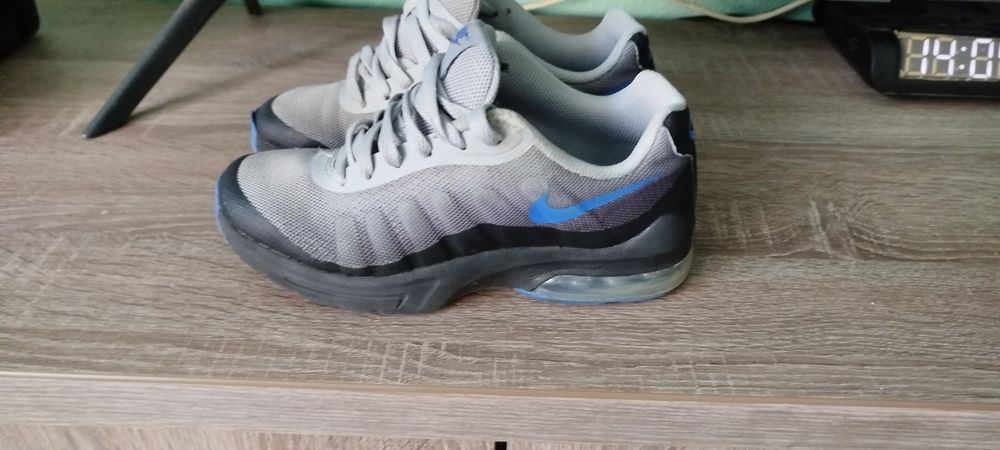 Buty Nike chłopięce 22,5cm wkładka