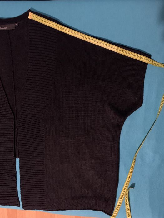 KappAhl Sweter damski czarny rozmiar S/M na krótki rękaw, narzutka