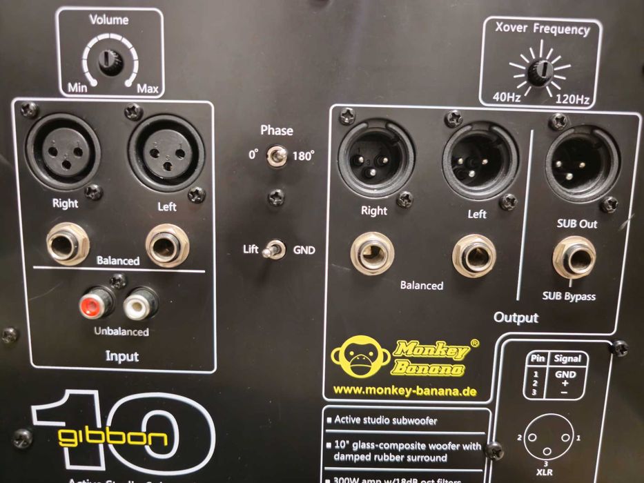 Сабвуфер Monkey Banana Gibbon 10 black акустична система
