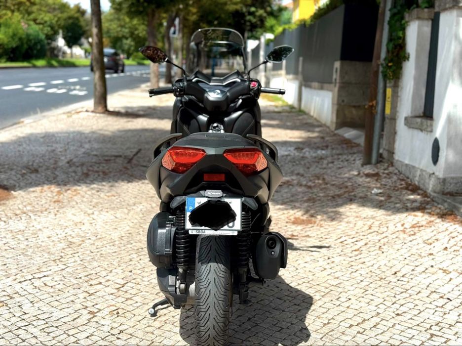 Yamaha XMAX 300 Tech MAX — 2020 — 30.000 km