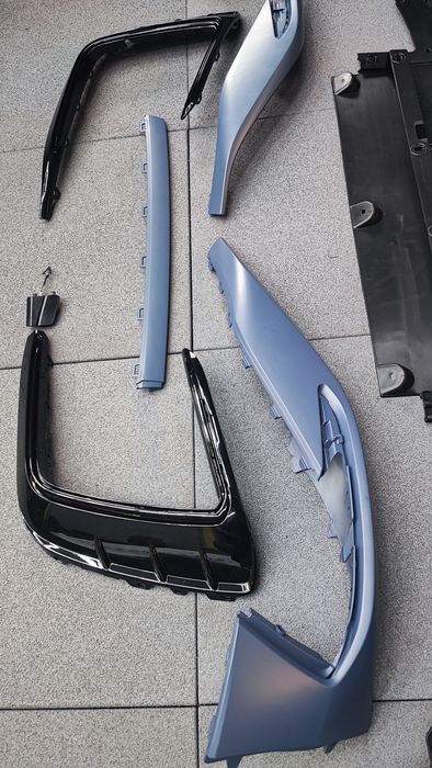 Накладка решітки бампера R-line VW Tiguan 22 23 24 Allspace молдінг