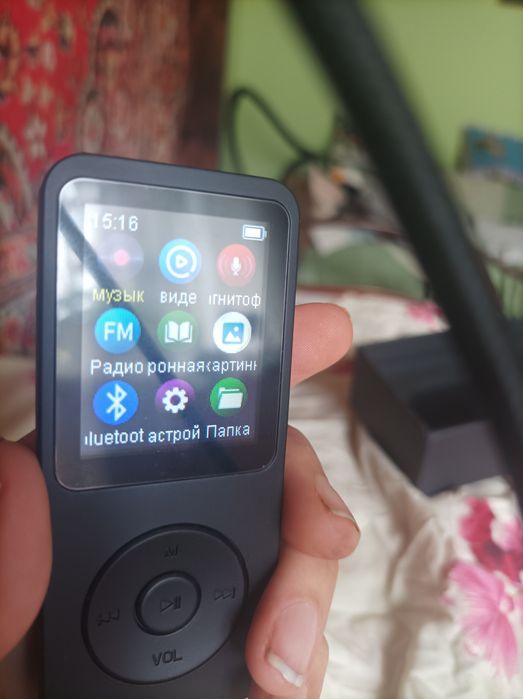 Компактний MP3 Hi-Fi плеєр