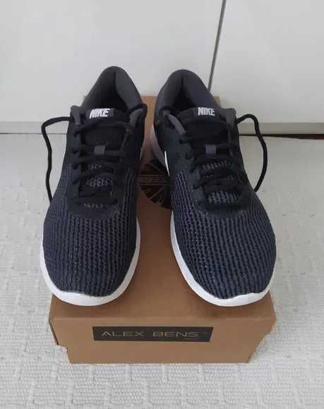 Новые Original Nike кроссовки 43р)