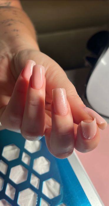 Stylizacja paznokci- wolne terminy