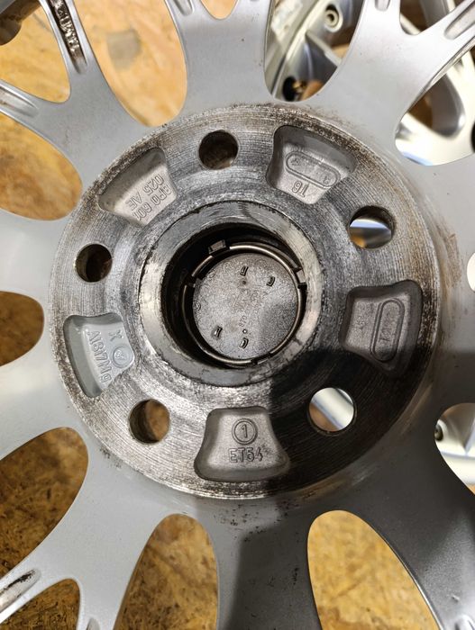 Felga 18" Audi 5x112 7.5" ET54 57.1 8P0.601.025AE