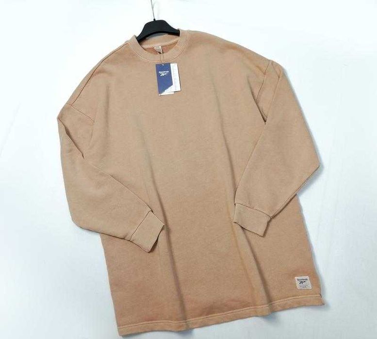 Нове тепле плаття-світшот від Reebok у стилі oversize.