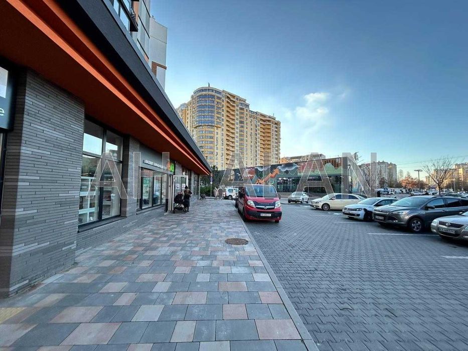 Здам торгове приміщення Вишневе, Європейська вул.