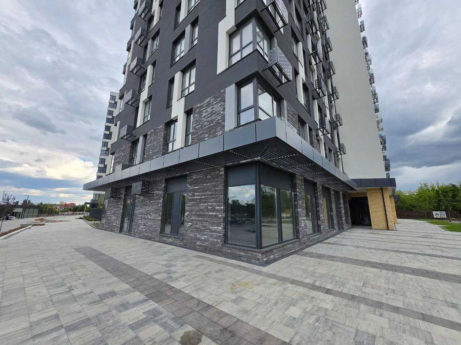 Комерція, ЖК А+Я, кутова на фасаді, 266 м2, від забудовника.