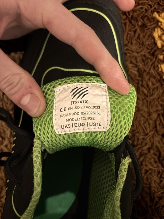 Buty robicze z blacha