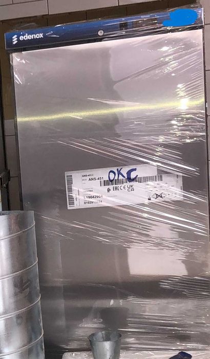 Congelador Vertical Industrial Edenox em Inox-Profissional_COMO NOVO (16 meses uso)