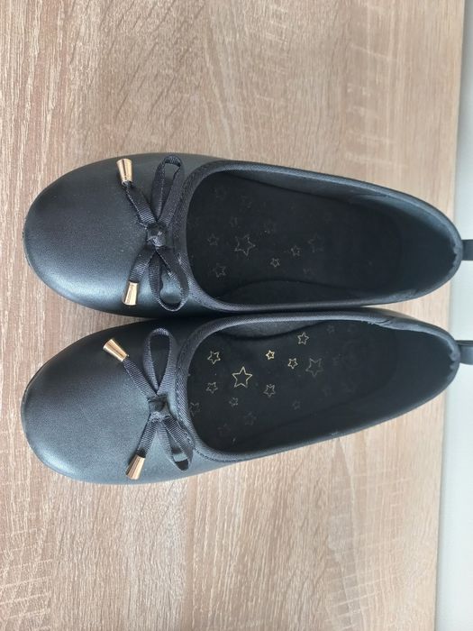 Czarne baleriny Smyk cool club