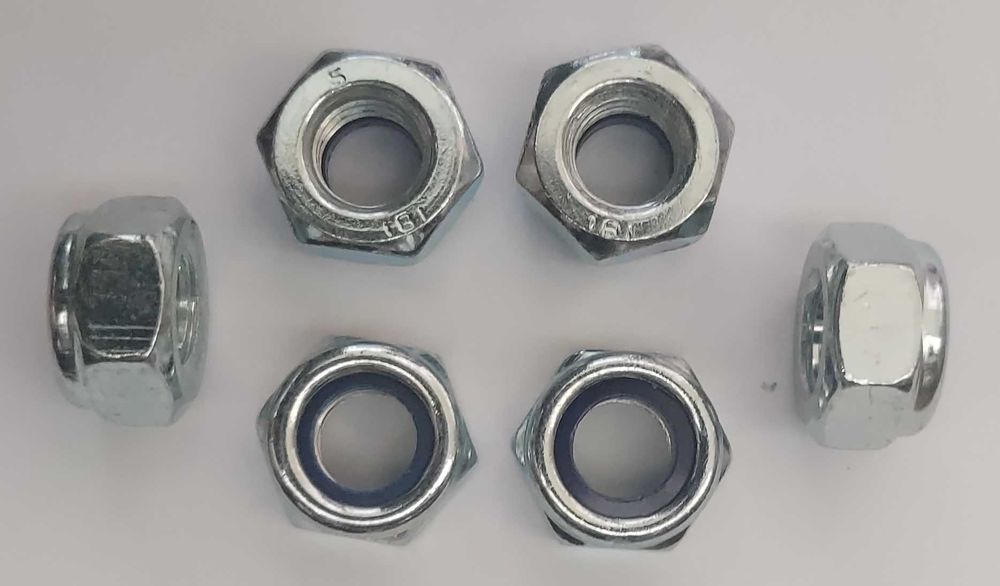 гайка самостопорна М10, М12