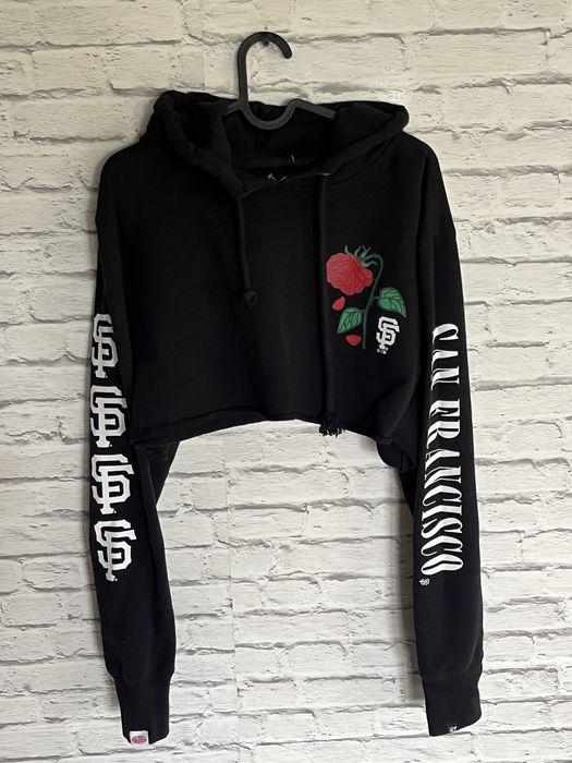 Czarna krótsza bluza 47brand roz L