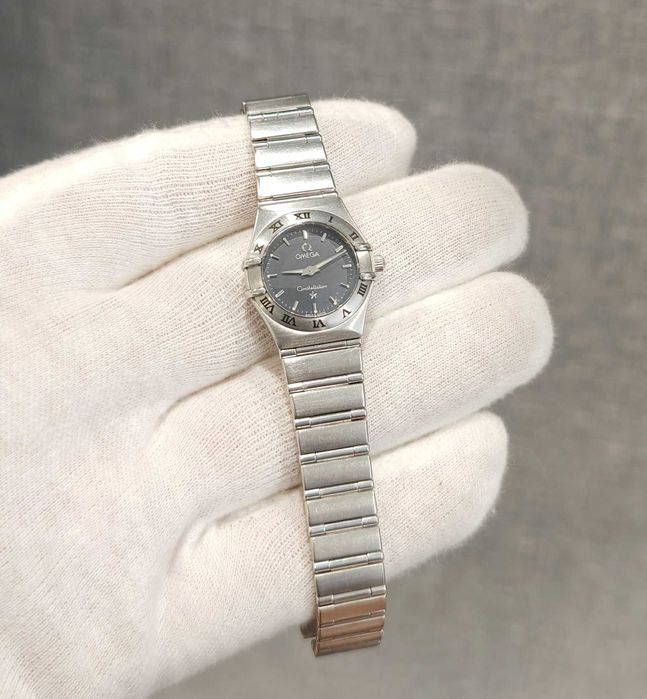 Жіночий годинник Omega Constellation Swiss made