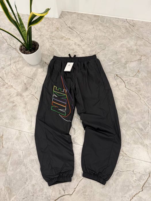 Штани Nike нейлонові ( кольорове лого )