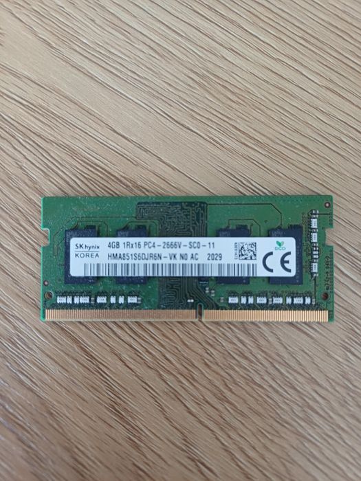 Оперативна пам'ять DDR4 Hynix 4 gb
