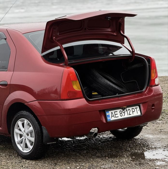 Dacia Logan 1.6 MPI Laureate газ/бензин