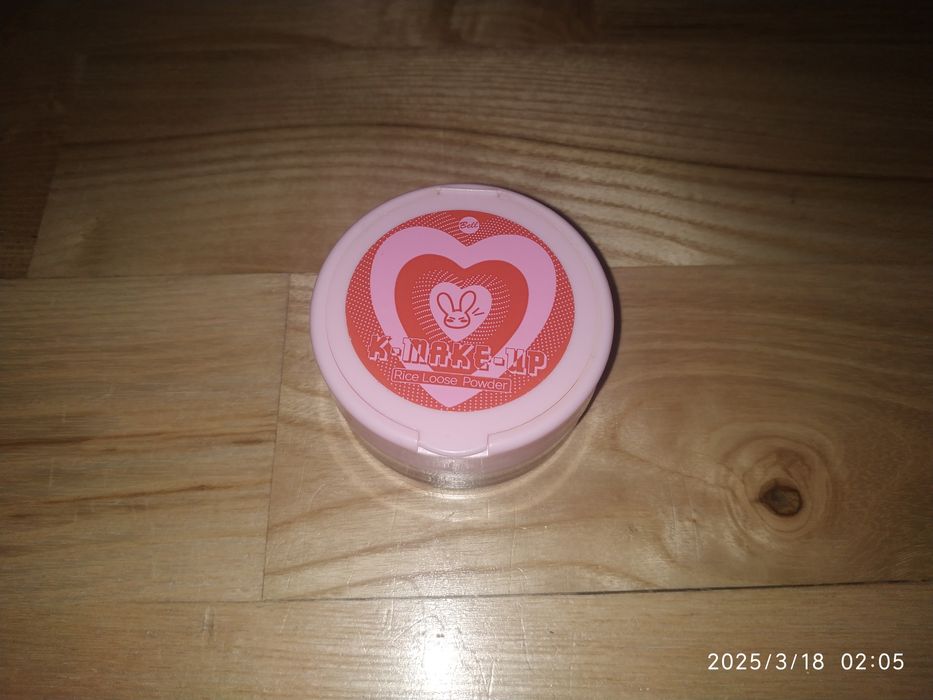 Puder sypki Bell