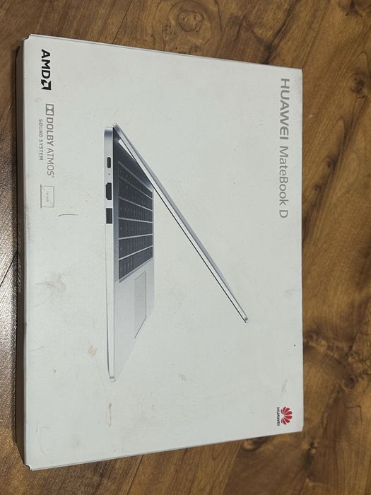 Laptop huawei matebook D