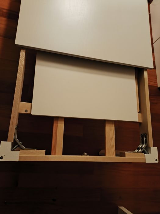 Mesa de jantar (IKEA)