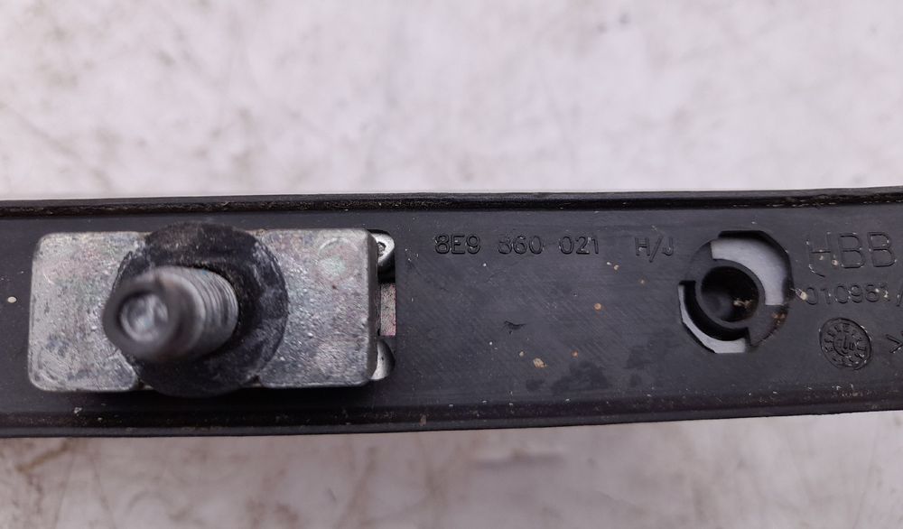 Barra de tejadilho AUDI A4 (8E2, B6)