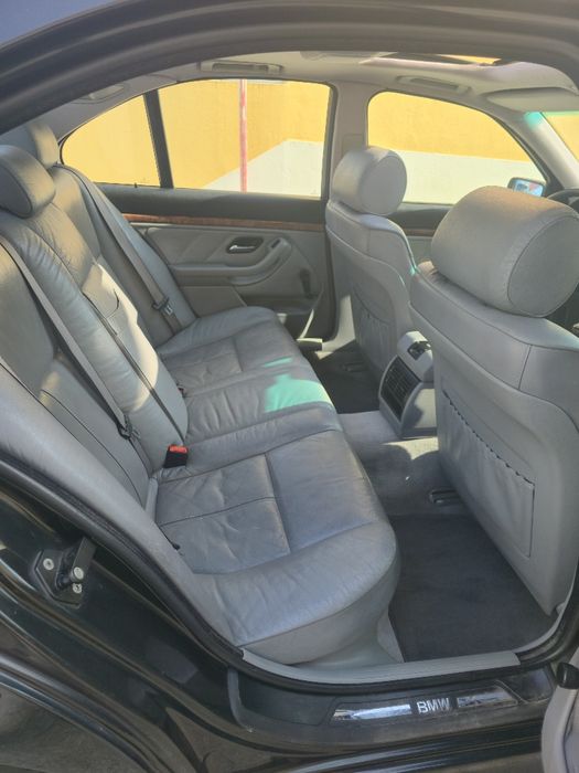 BMW 525  ótimo estado Nacional
Valor fixo sem retomas