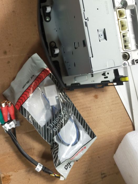 Radio Oryginalne Toyota RAV4