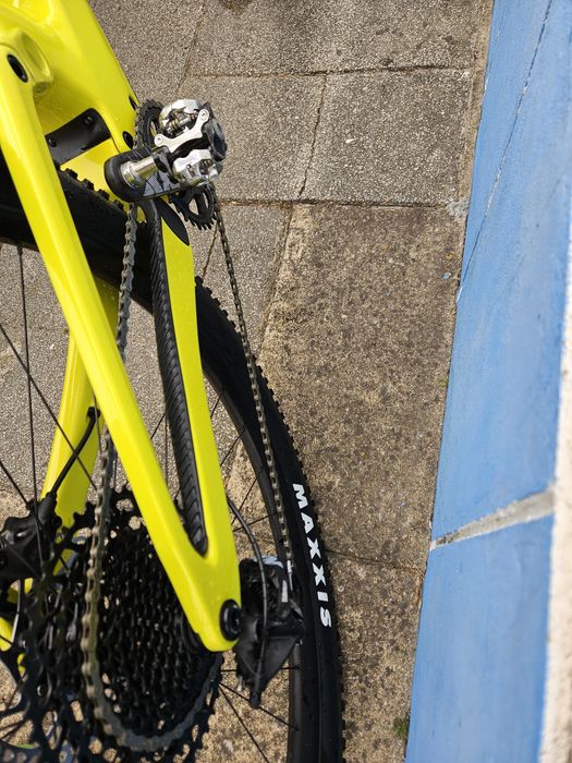 Bicicleta scoot de btt nova