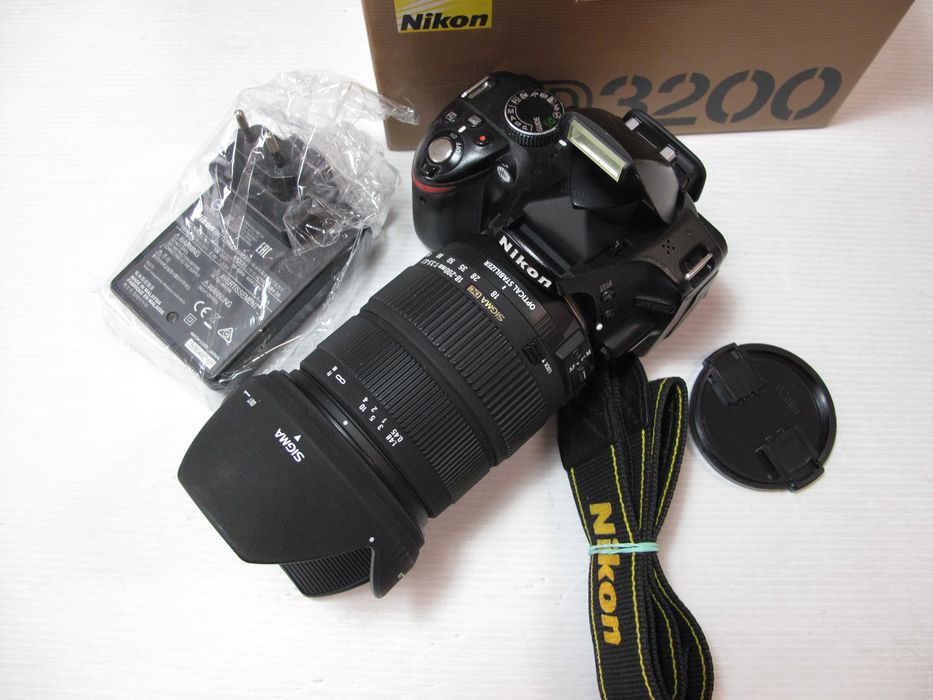 Nikon D3200 + Lente sigma 18-200 com estabilizador tudo na caixa - Ver descrição