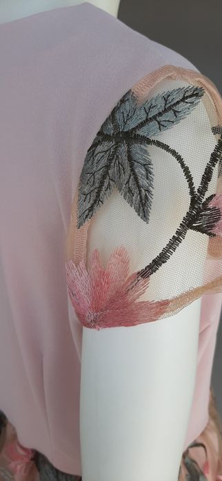 Vestido rosa cerimónia com renda NOVO