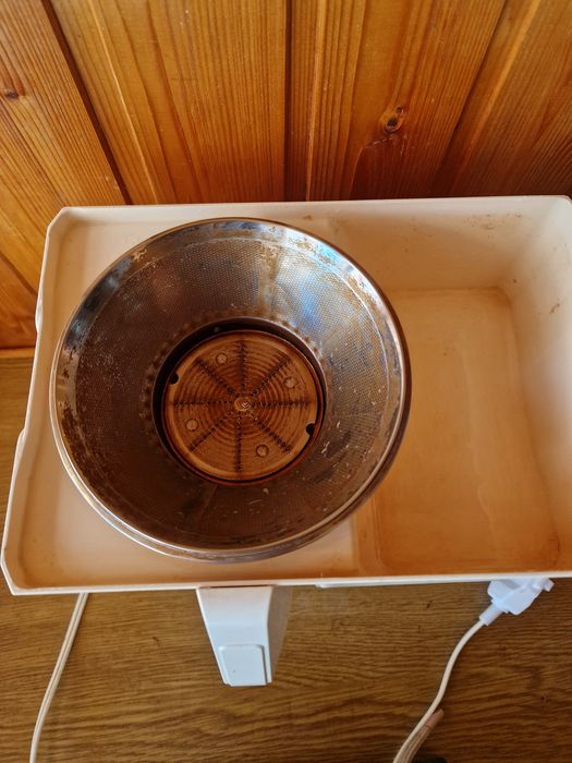 Соковыжималка National