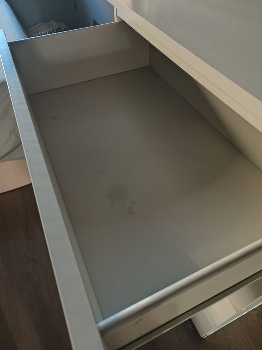 Cómoda Malm IKEA