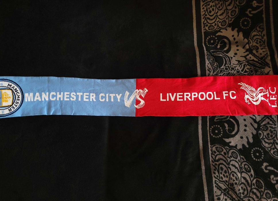 Футбольный шарф Манчестер сити vs Ливерпуль